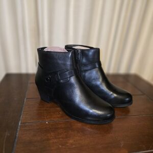 Propet Women's Topaz Ankle Boots